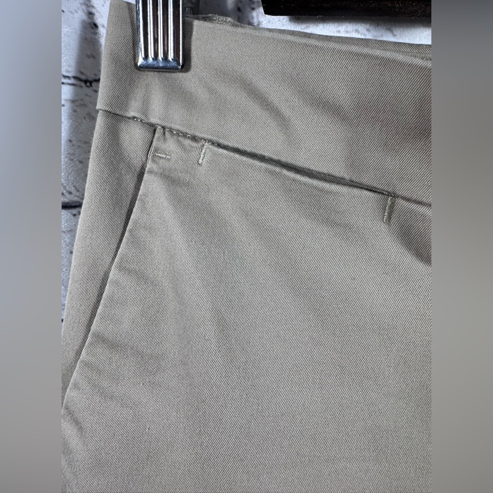 Banana Republic Men's Tan Pants 31x30 - Picture 4 of 11
